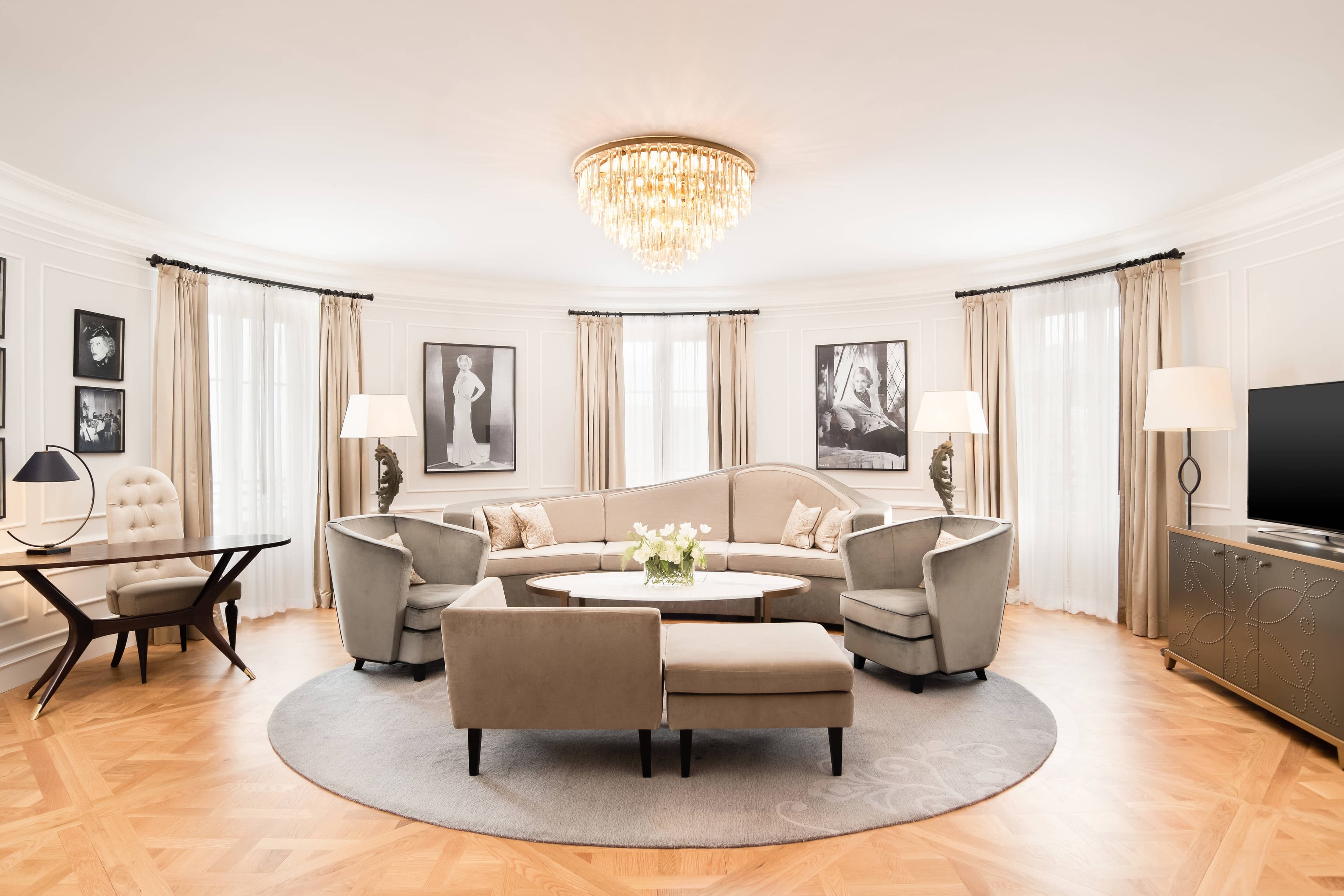 Bette Davis Suite