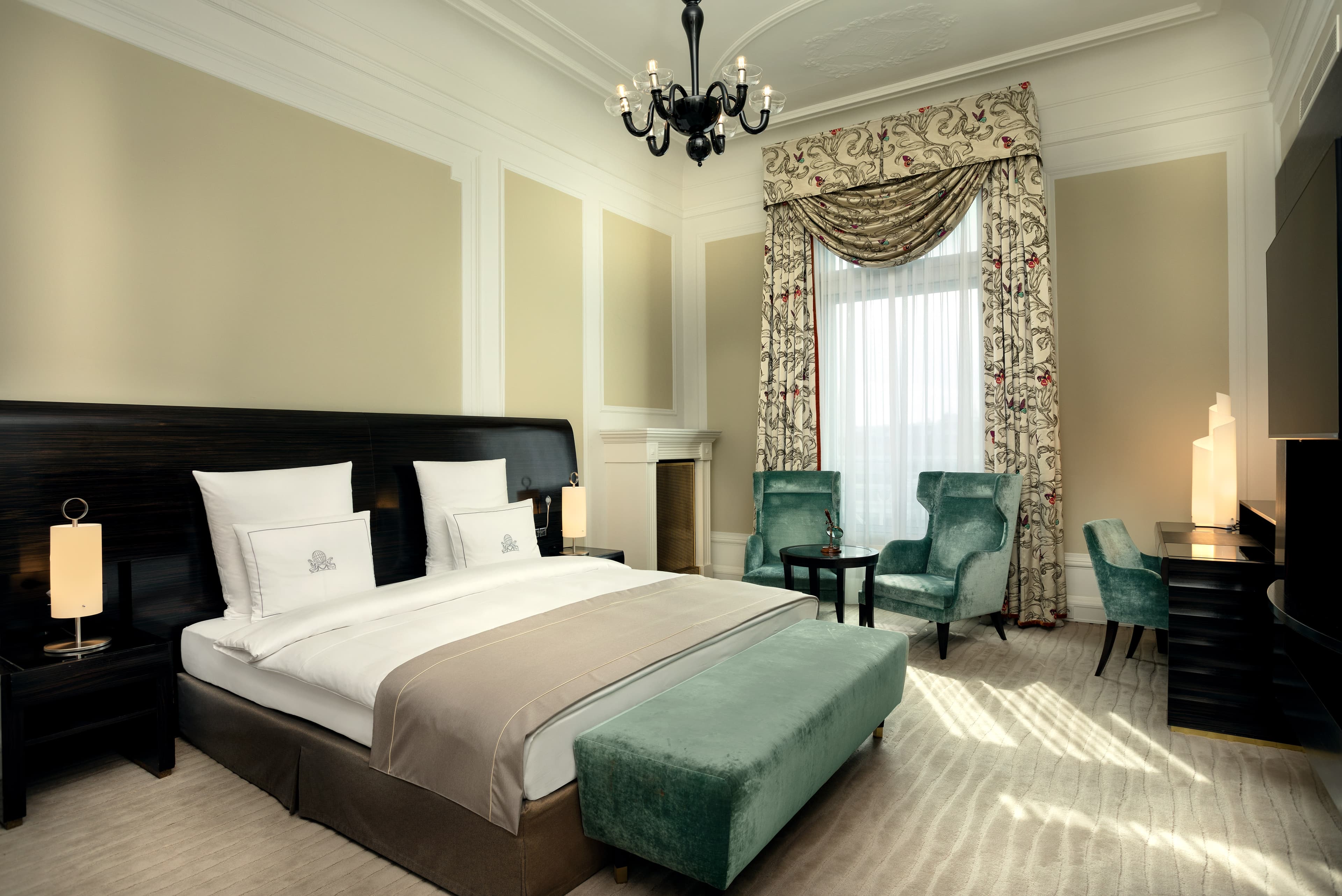 Junior Suite King