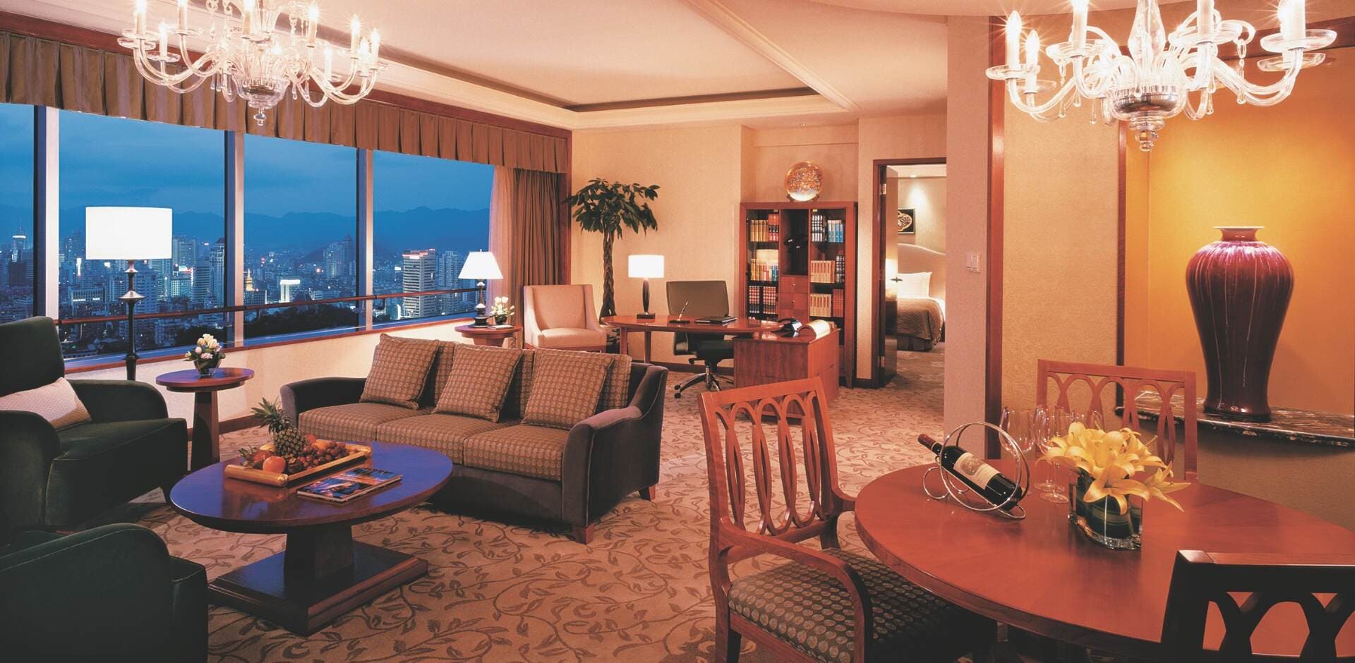 Specialty Suite