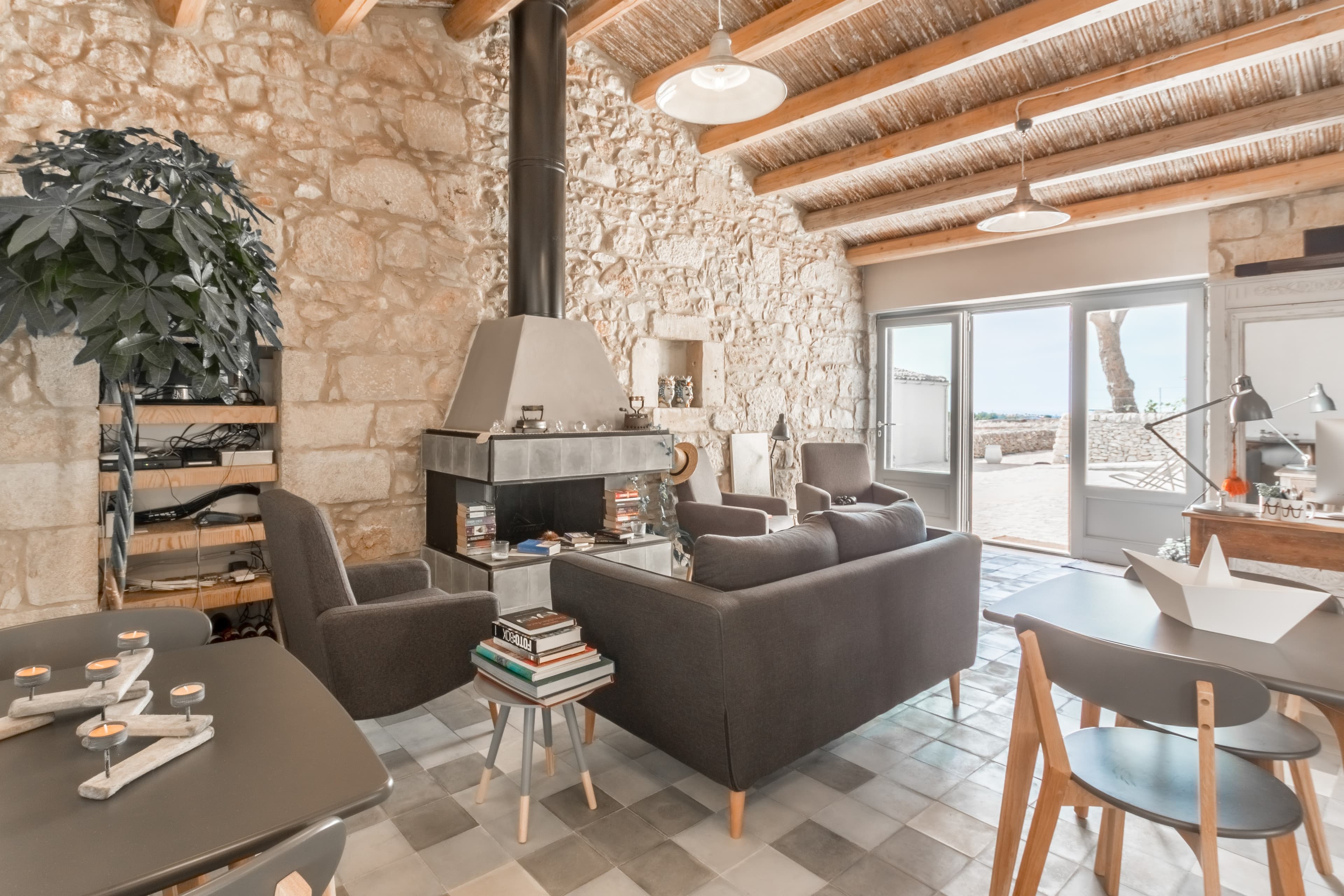 QUARTARA — Studio with Sea View