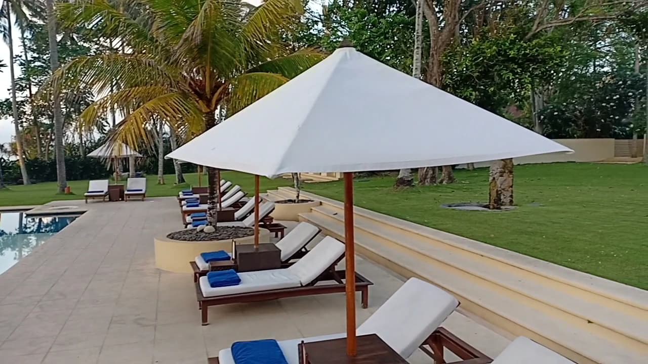 Deluxe Room — 2 Twin Beds