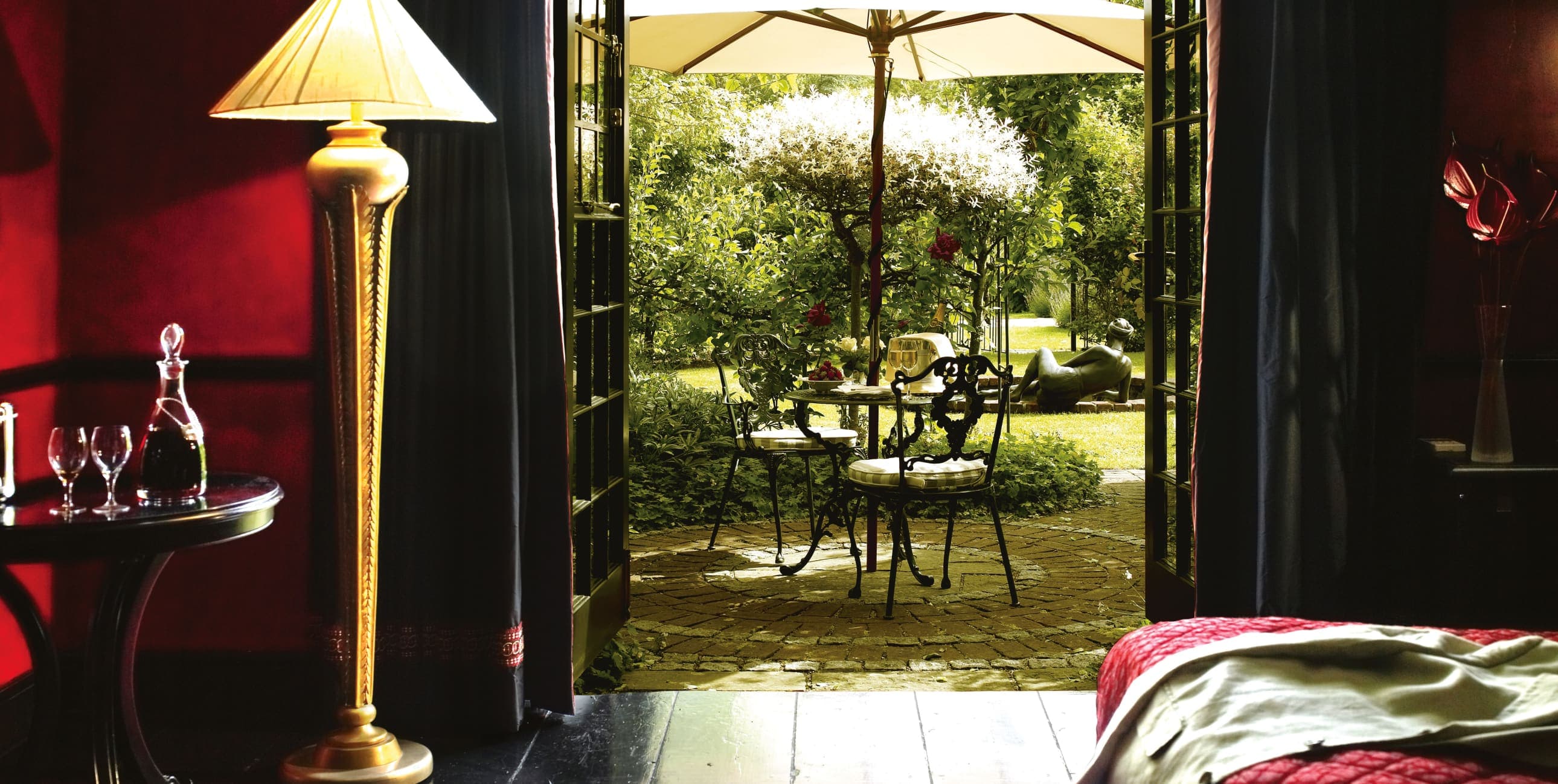 Deluxe Studio Suites