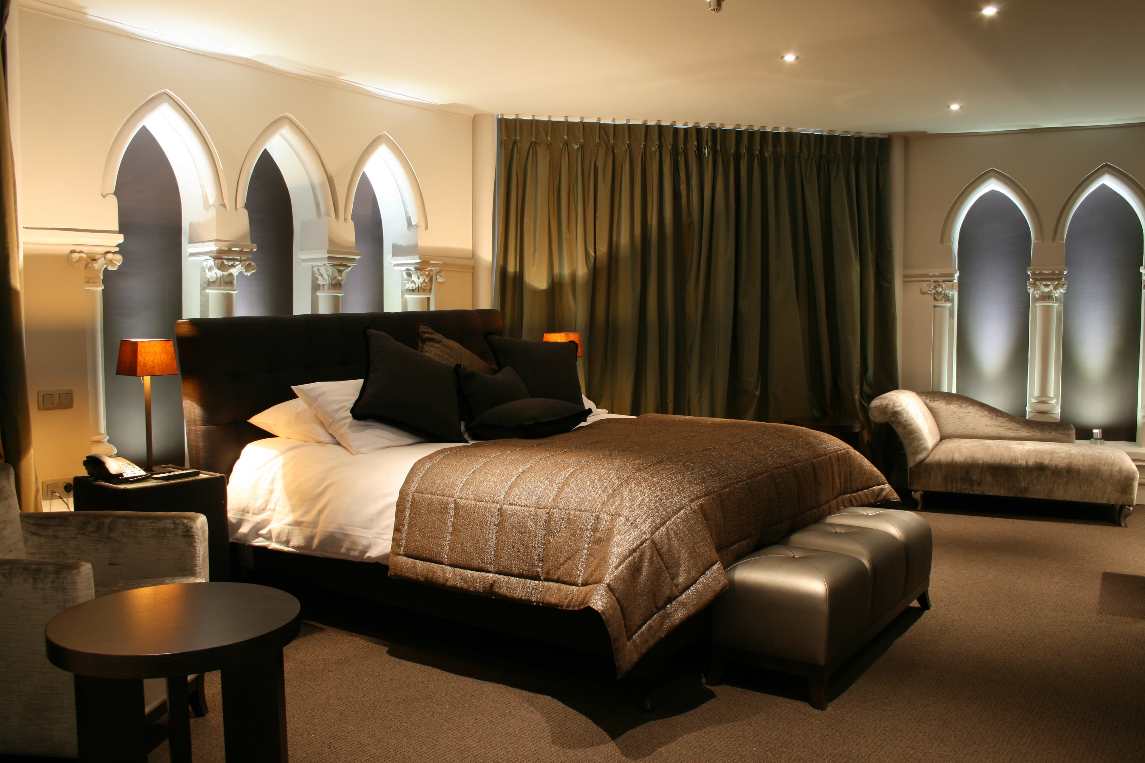 Great Plus Room