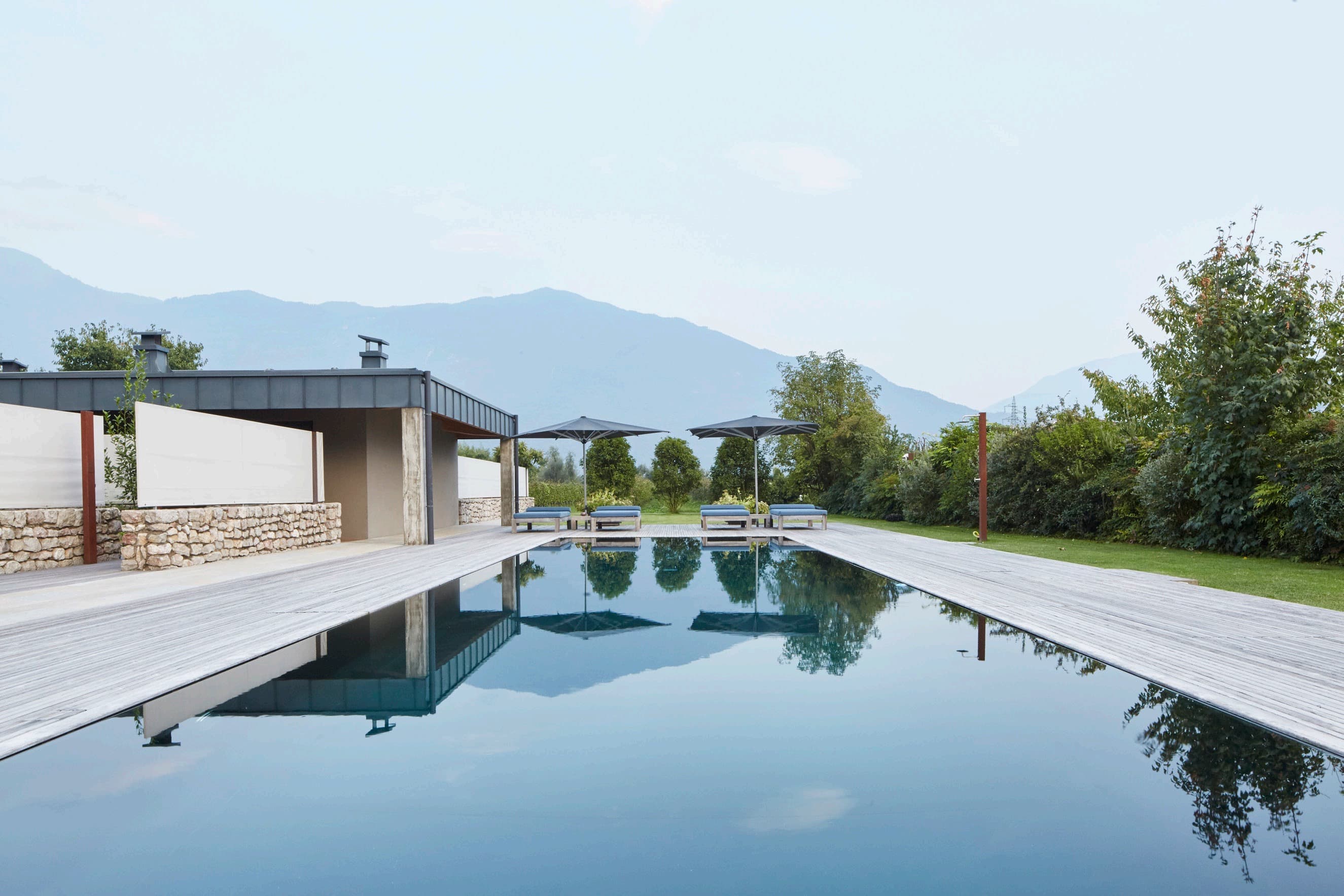 Vivere Suites and Rooms