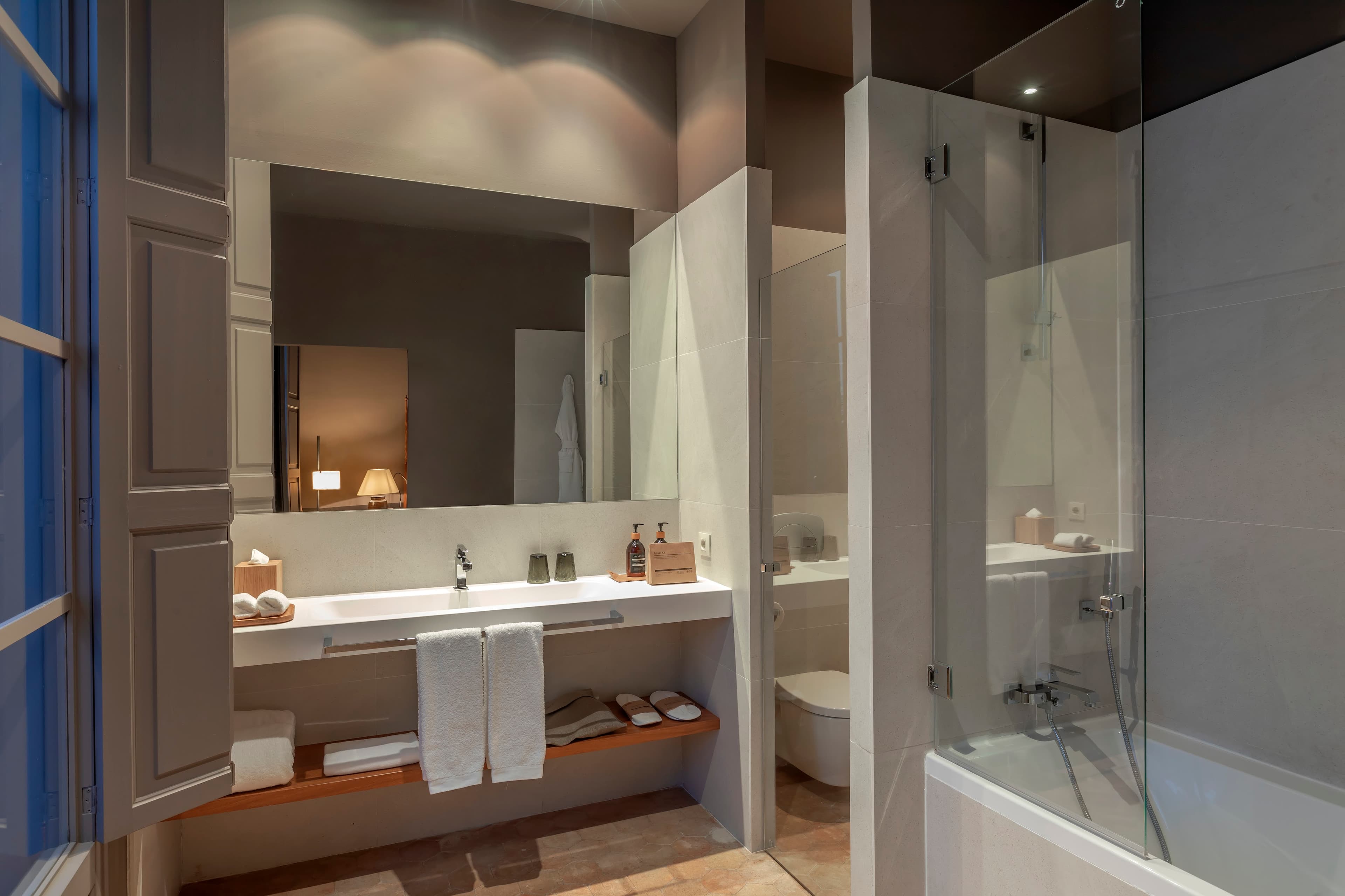 Signature Junior Suite