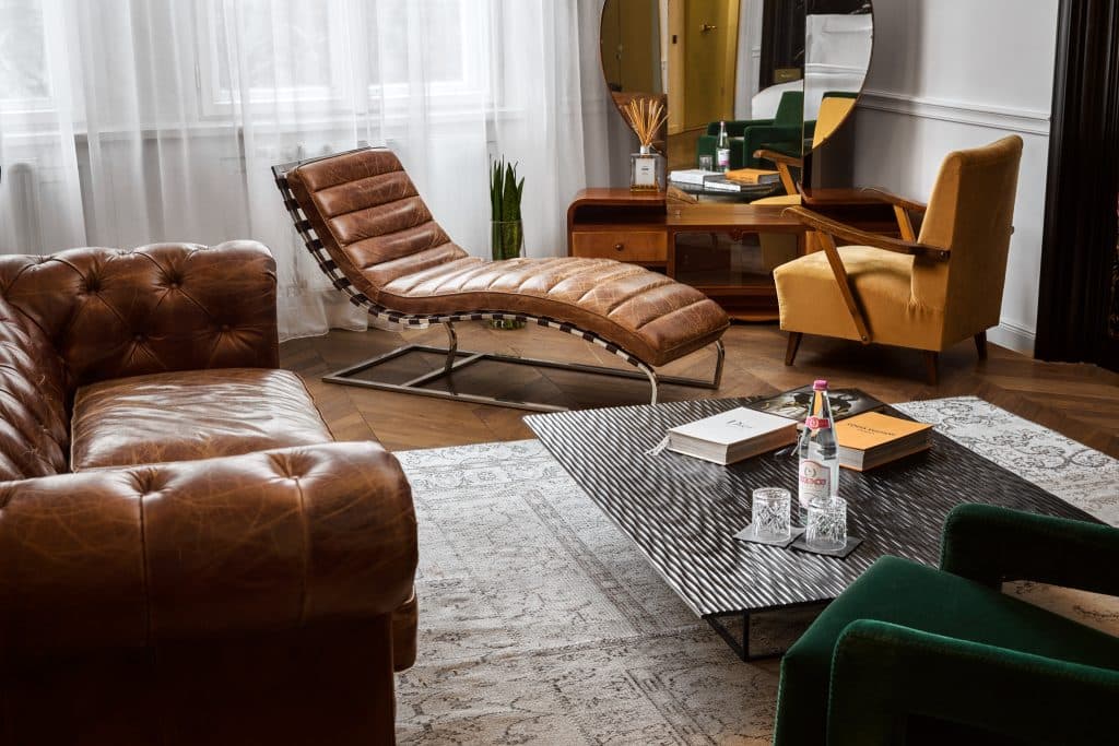 Deluxe Suite with Park View
