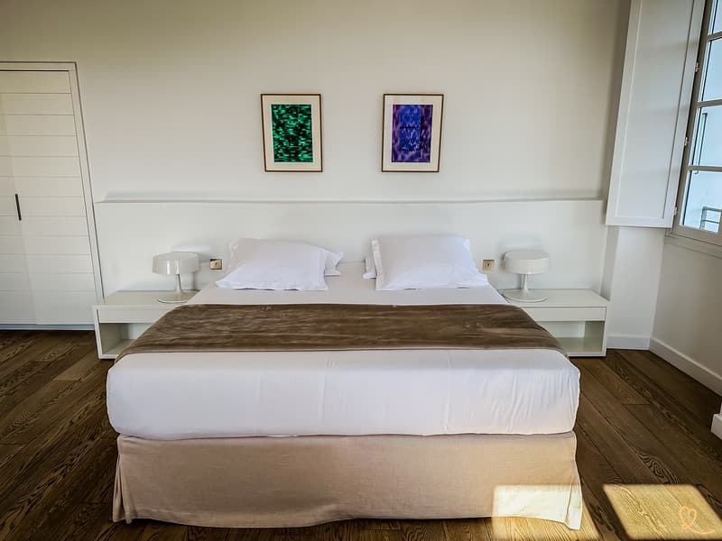 The Deluxe Room
