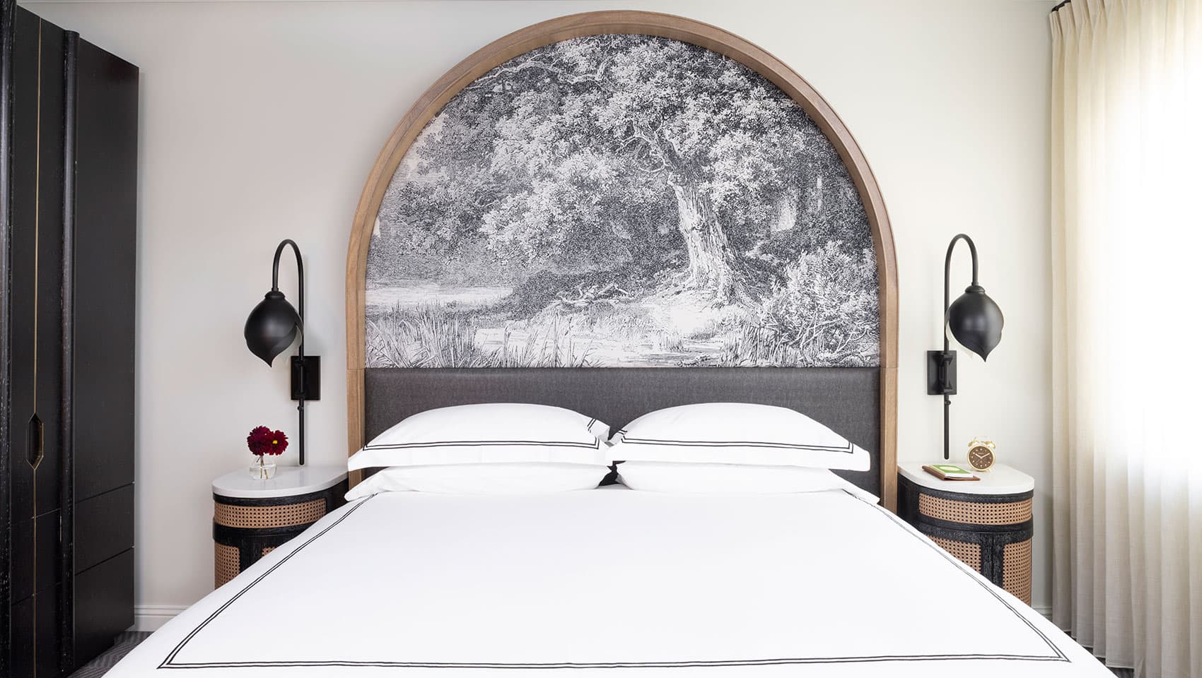 Essential Room