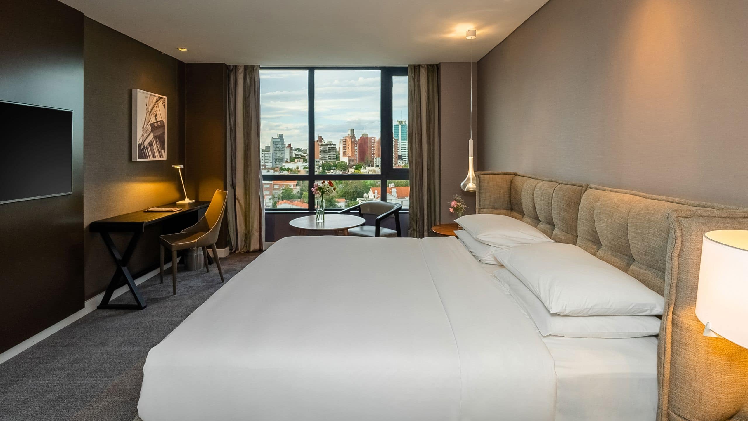 1 King High Floor City