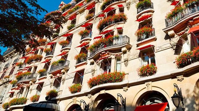 Le Plaza Athénée