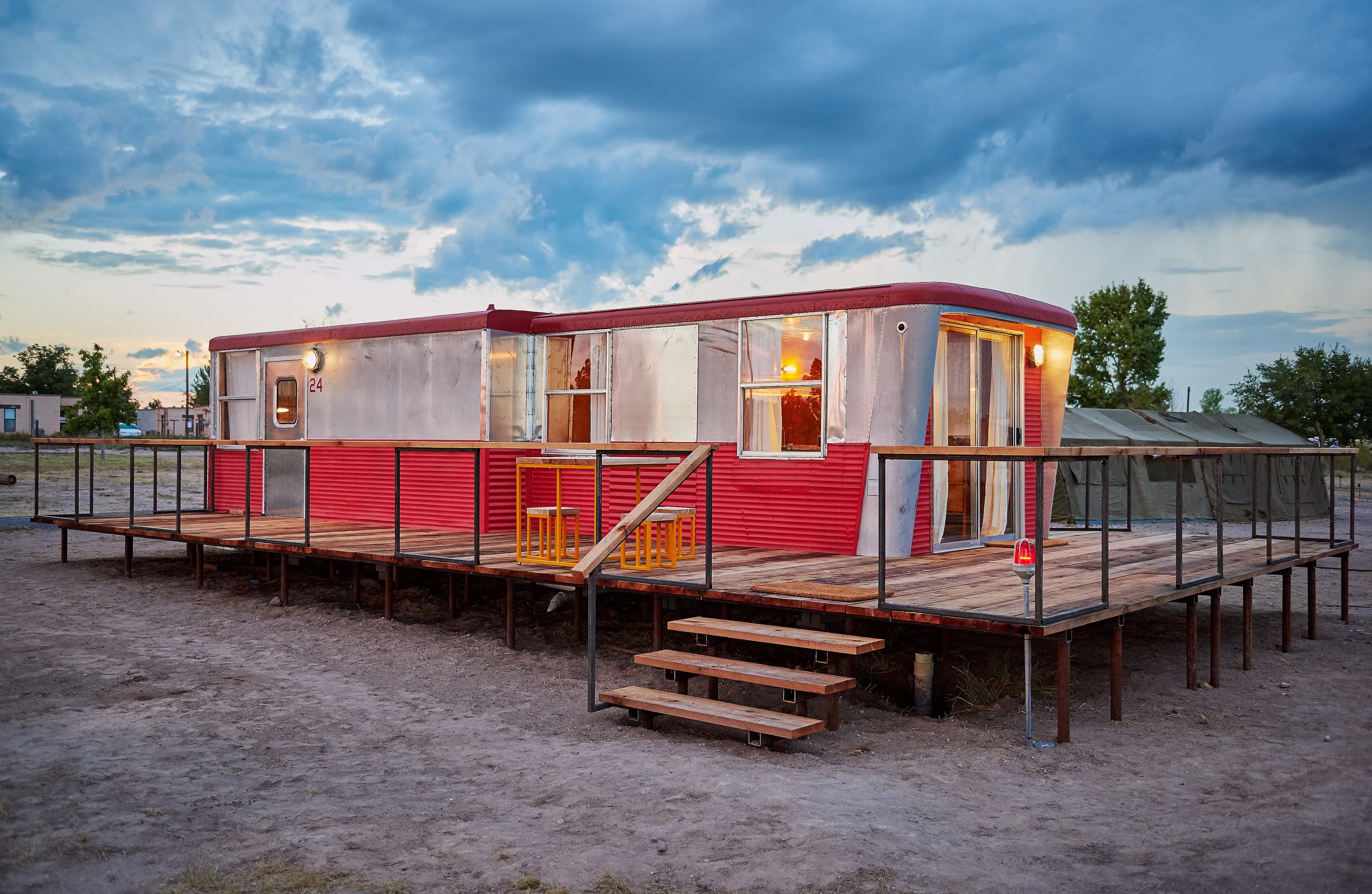 El Cosmico