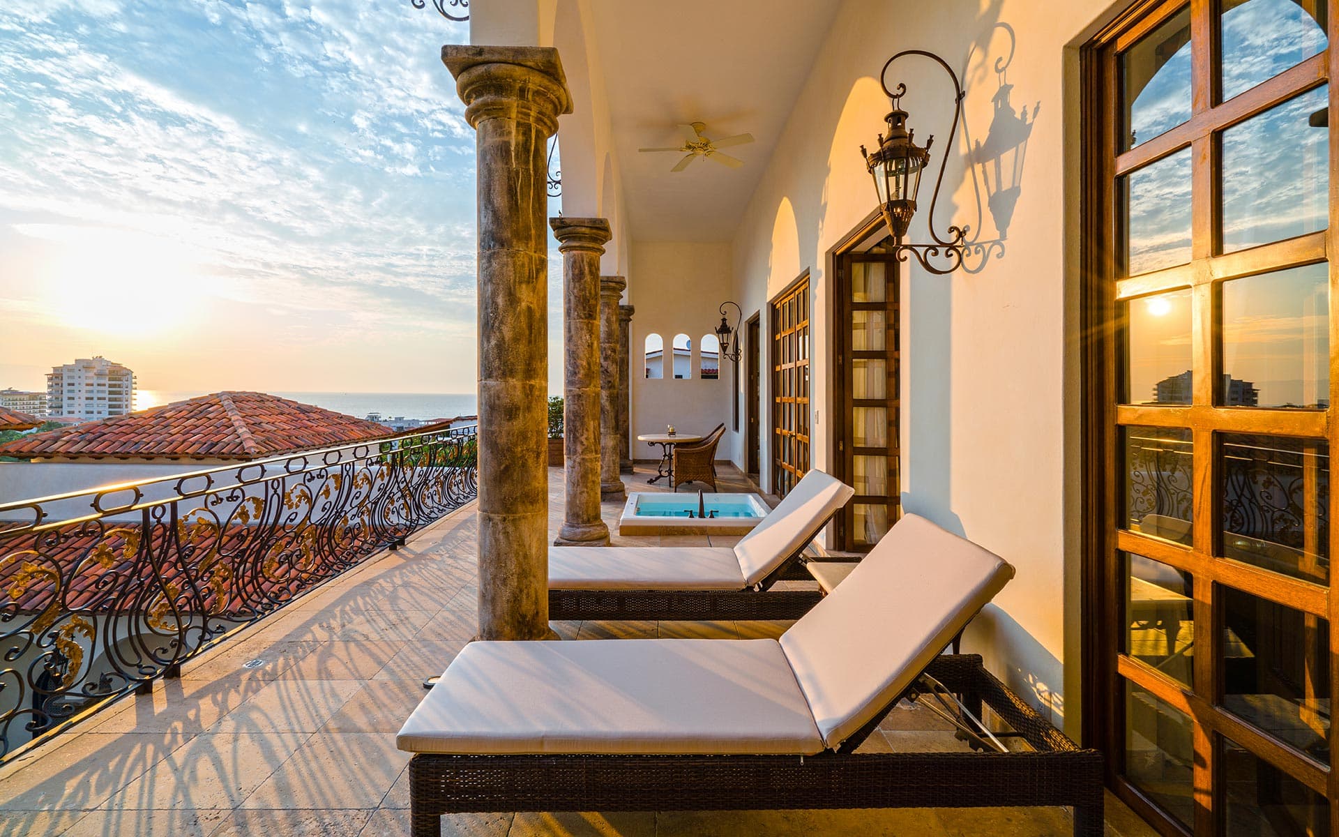 Cleopatra Suite