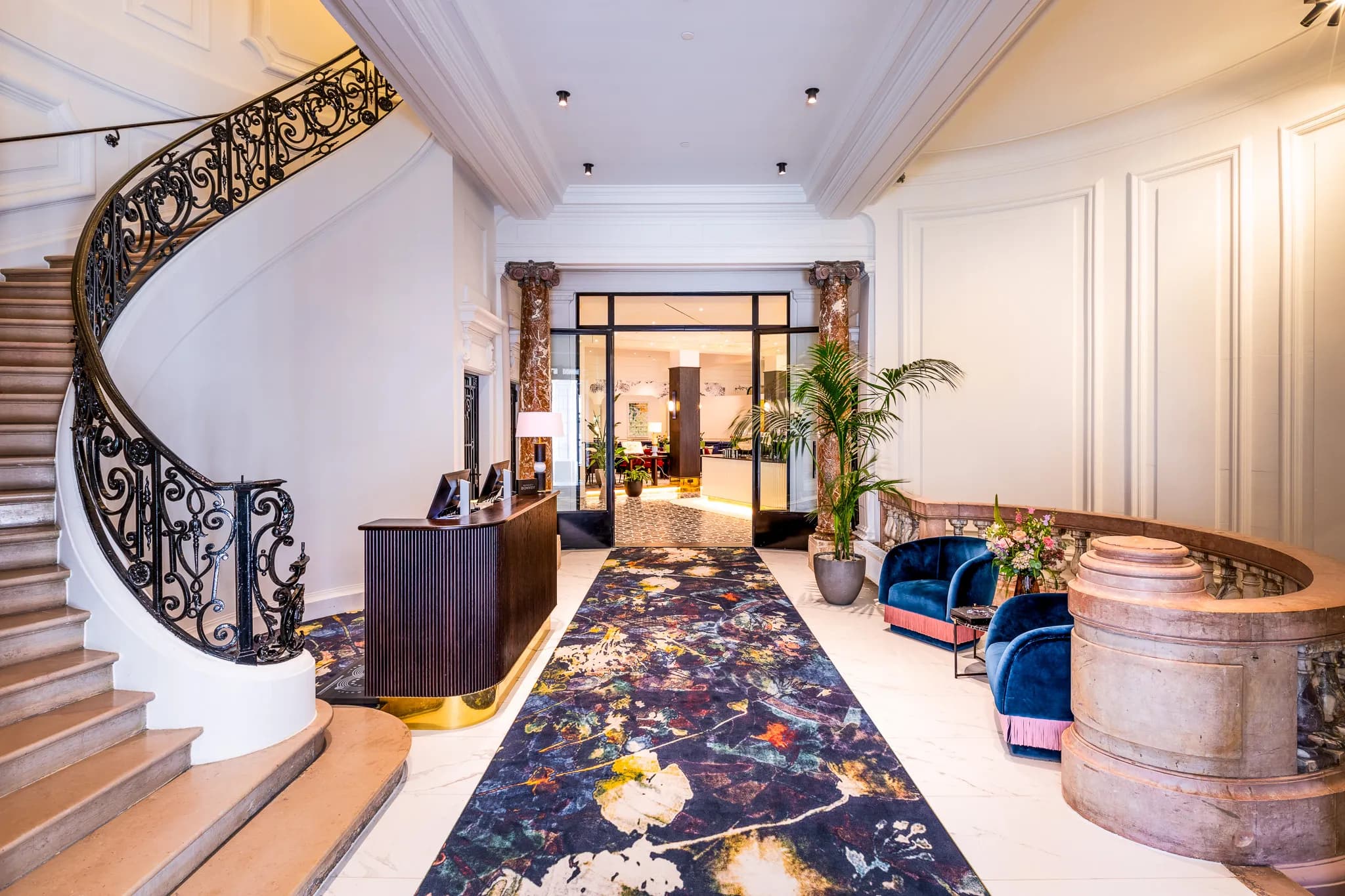 Sapphire House Antwerp, Autograph Collection