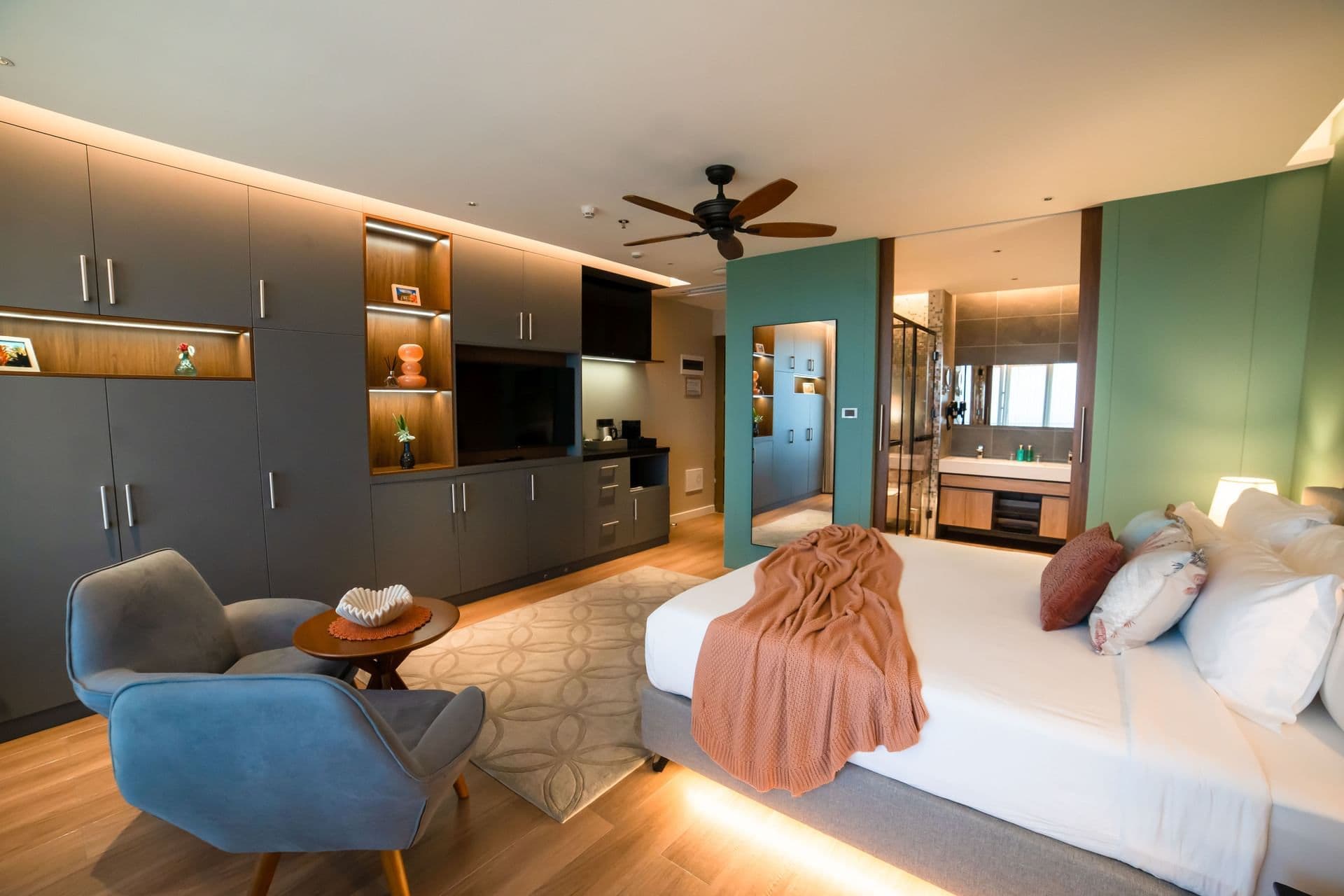 Deluxe Ocean View Room
