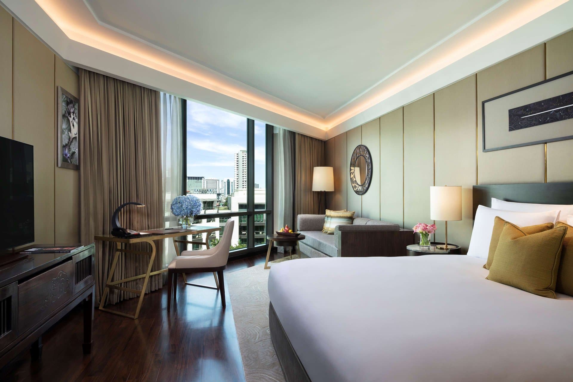Deluxe Balcony Room
