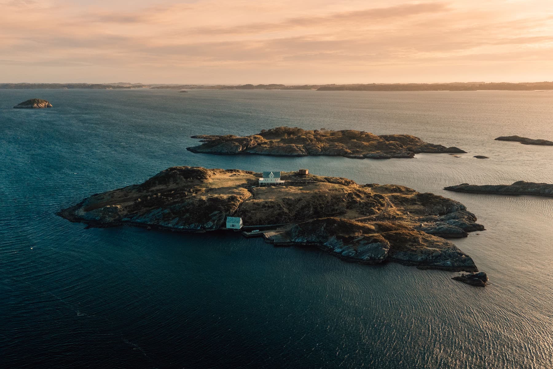 LILLØY LINDENBERG