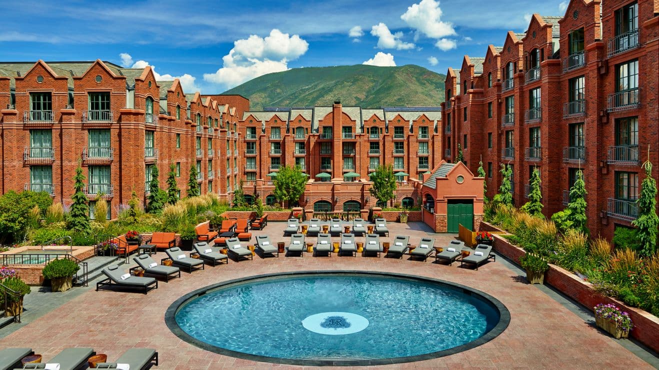 1 Bedroom Suite with Fireplace