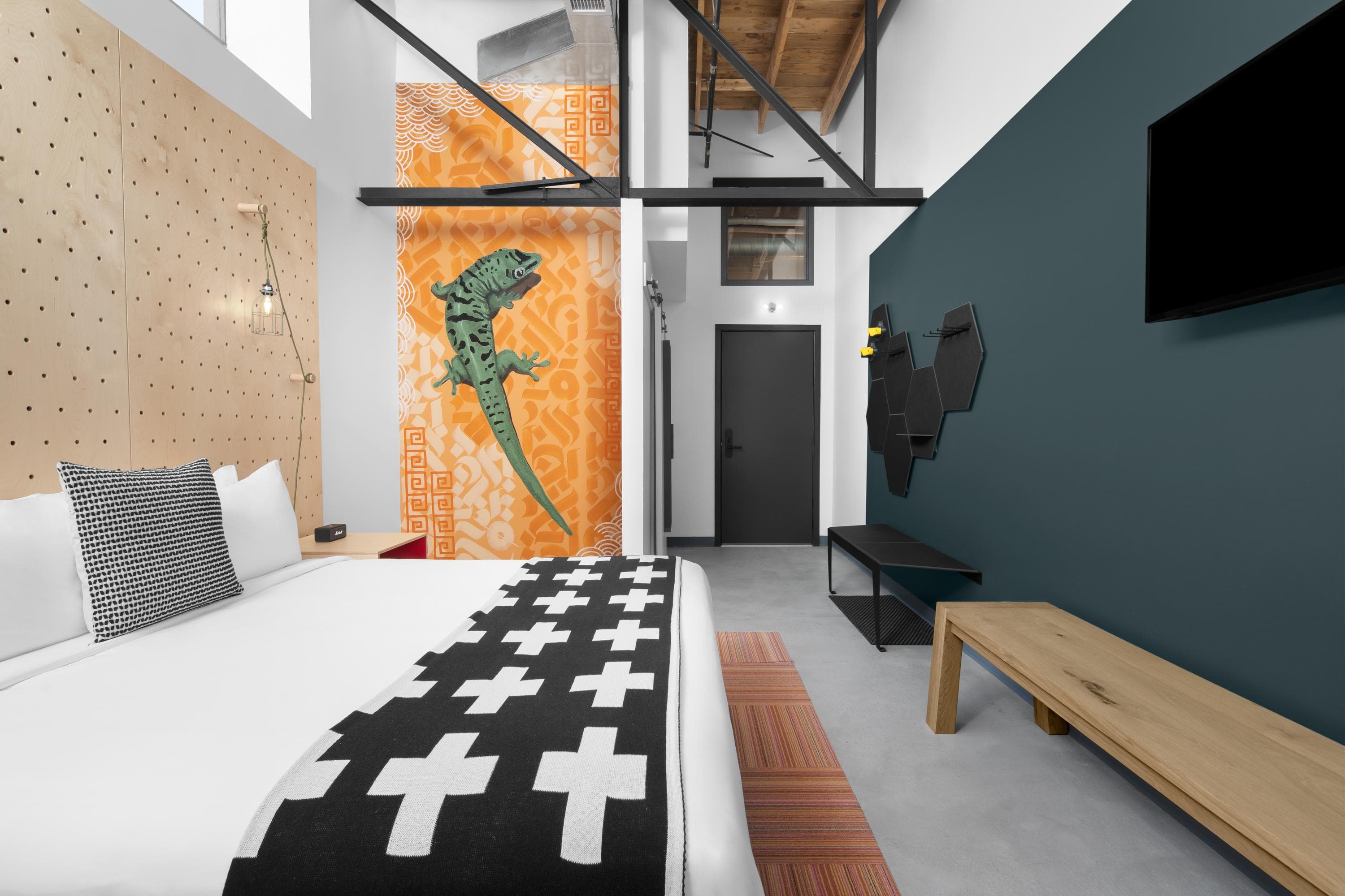 Boulder Rooms