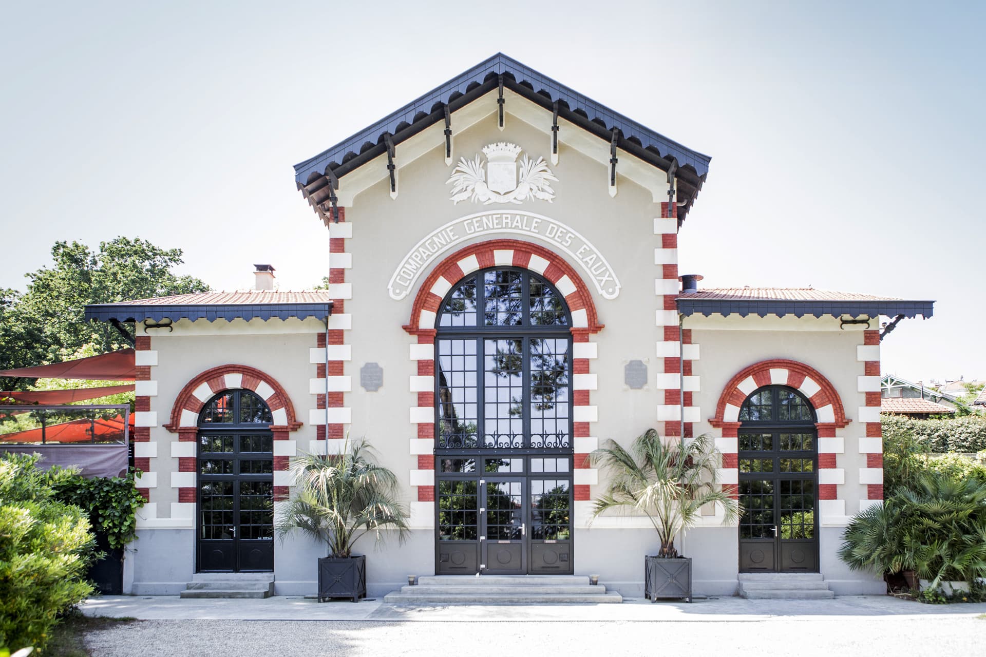 Hôtel Ville d'Hiver — Category 2 (1st Floor/Balcony)