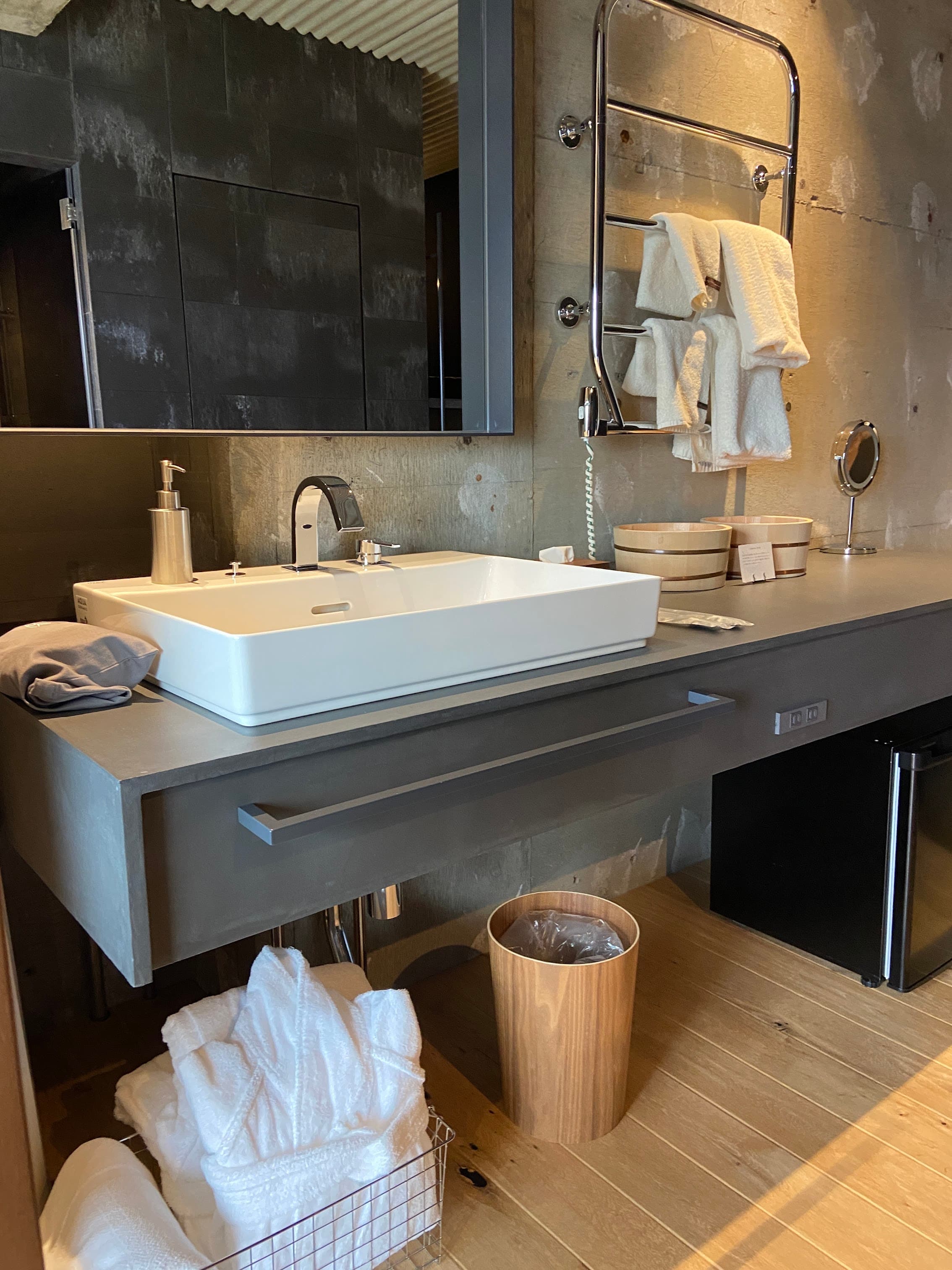 Honbako Panorama Suite
