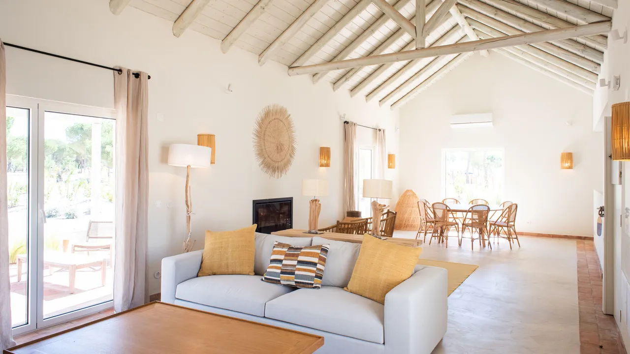 Exclusive Five-Bedroom Villa