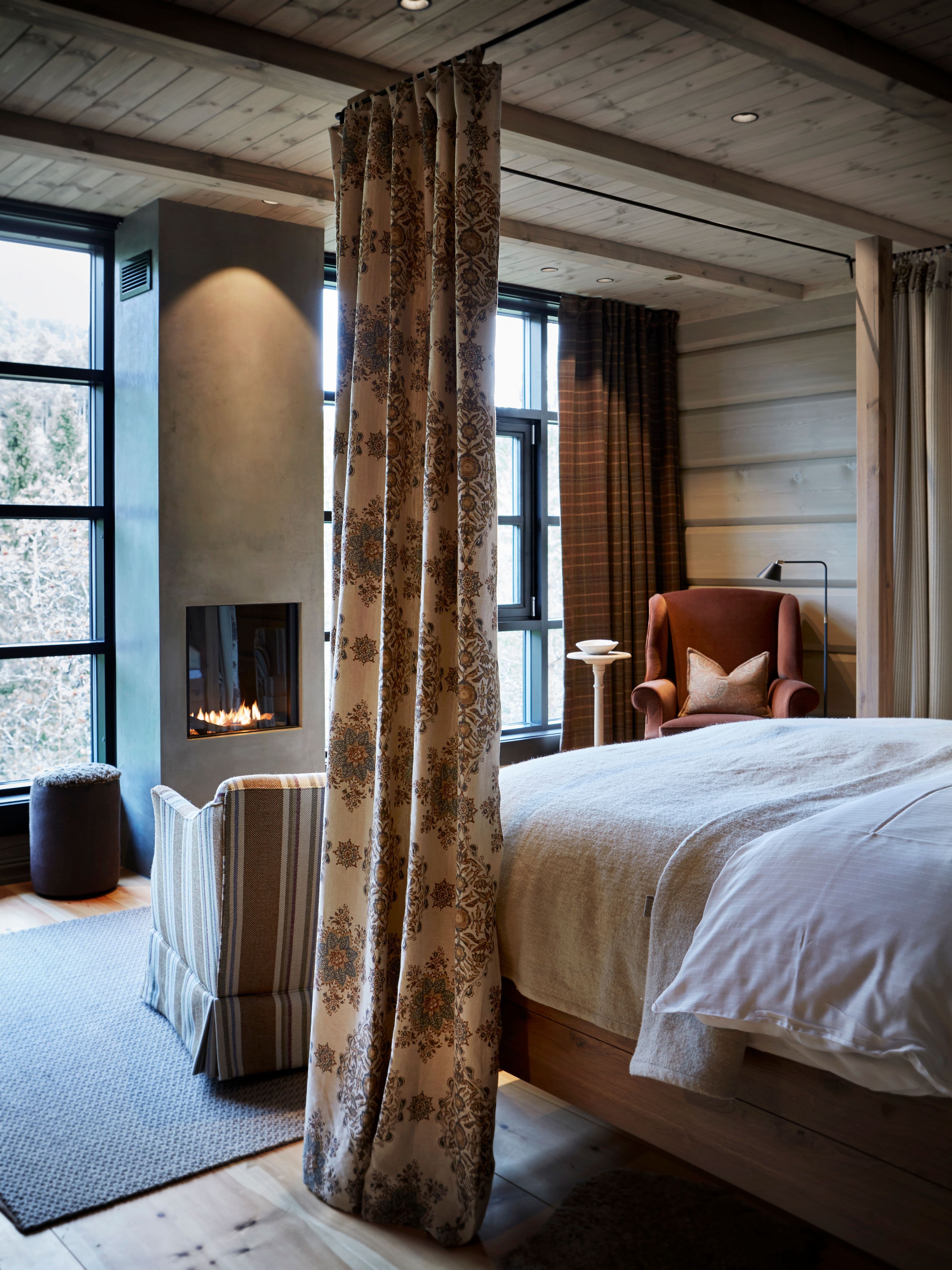 Corner Suite
