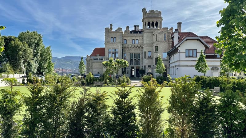 Arriluce Suite