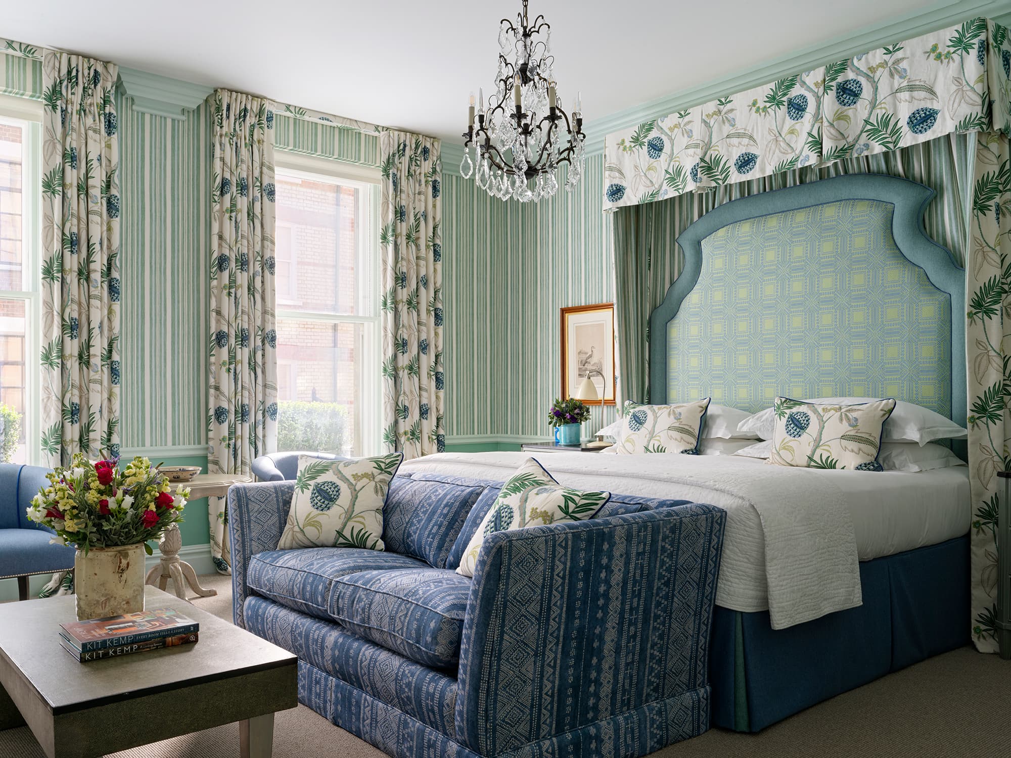 Four-Poster Room