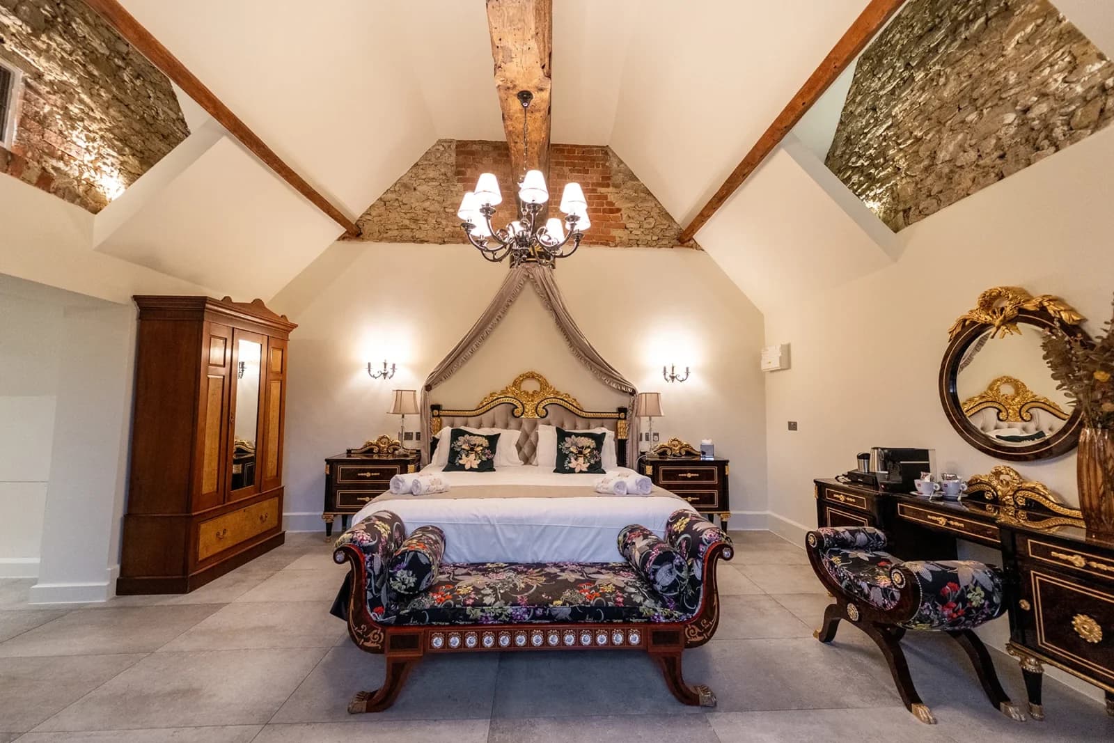 Deluxe Accessible Room