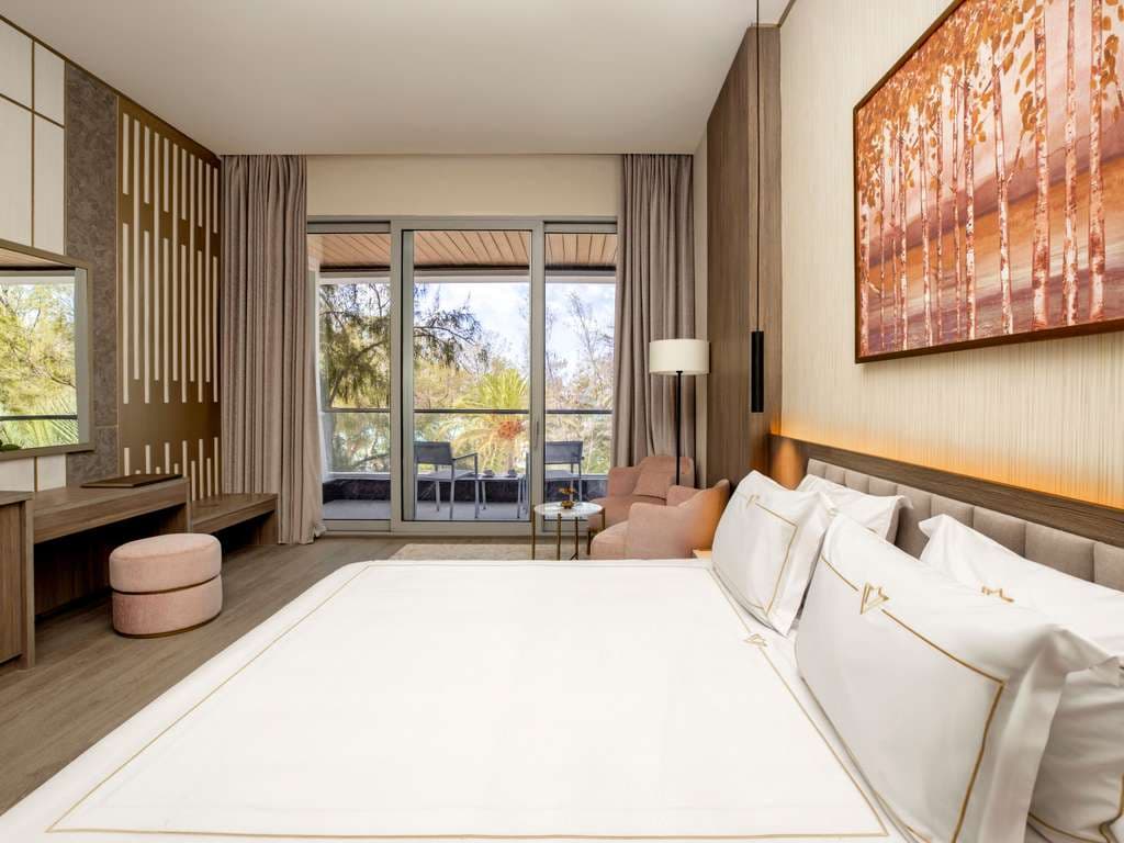 Club Superior Room
