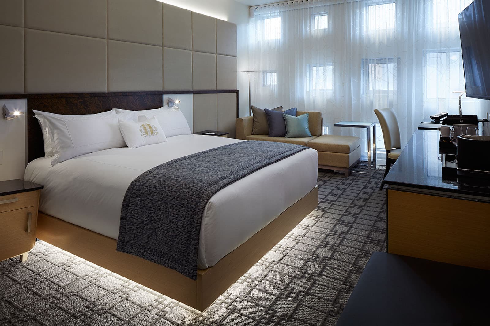 Deluxe Two Queen Room
