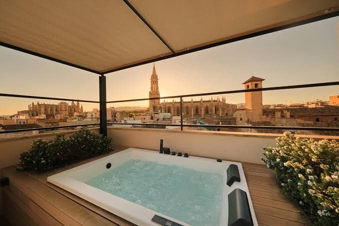 Sant Francesc Suite