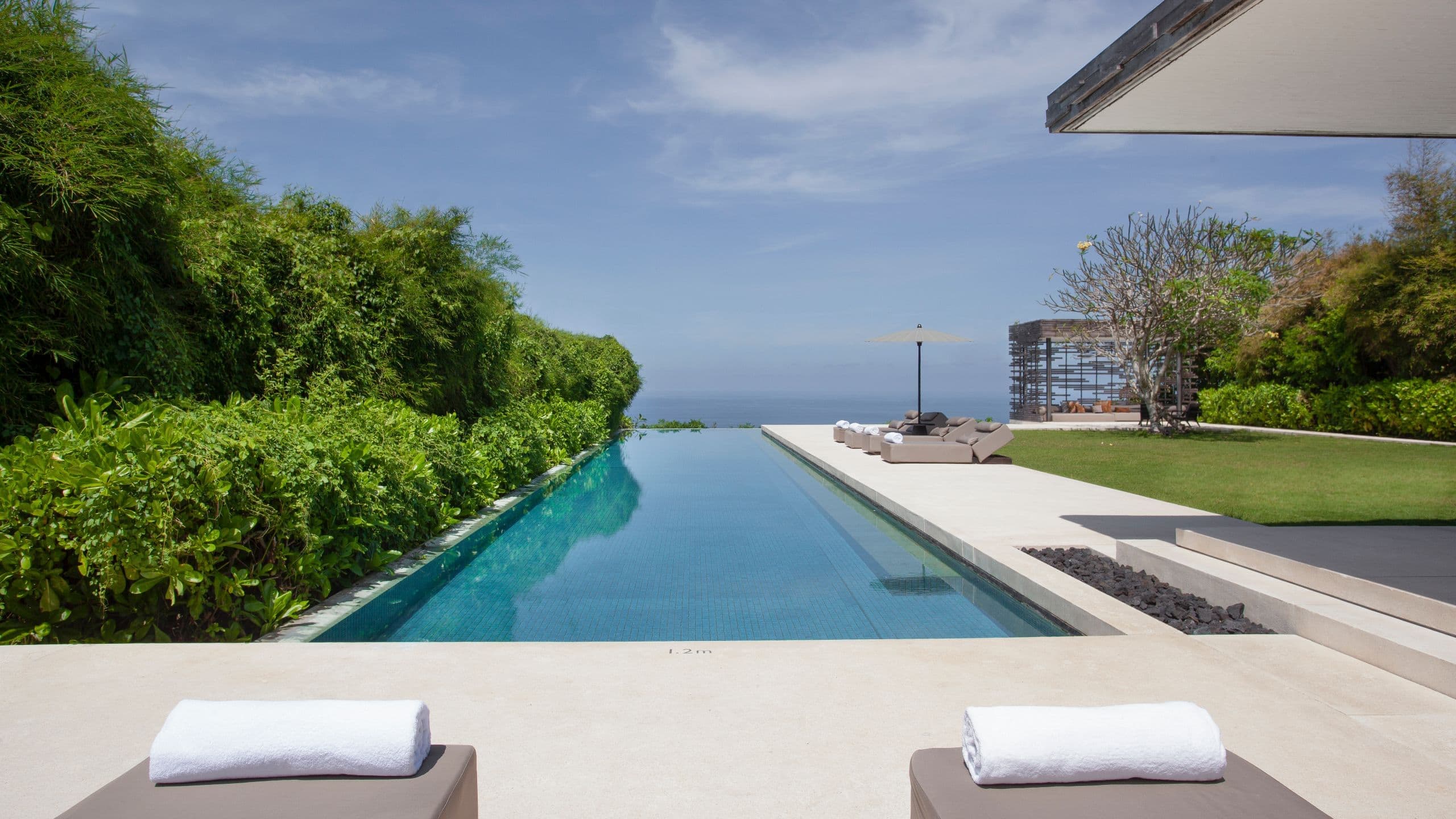 Four-Bedroom Hillside Villa