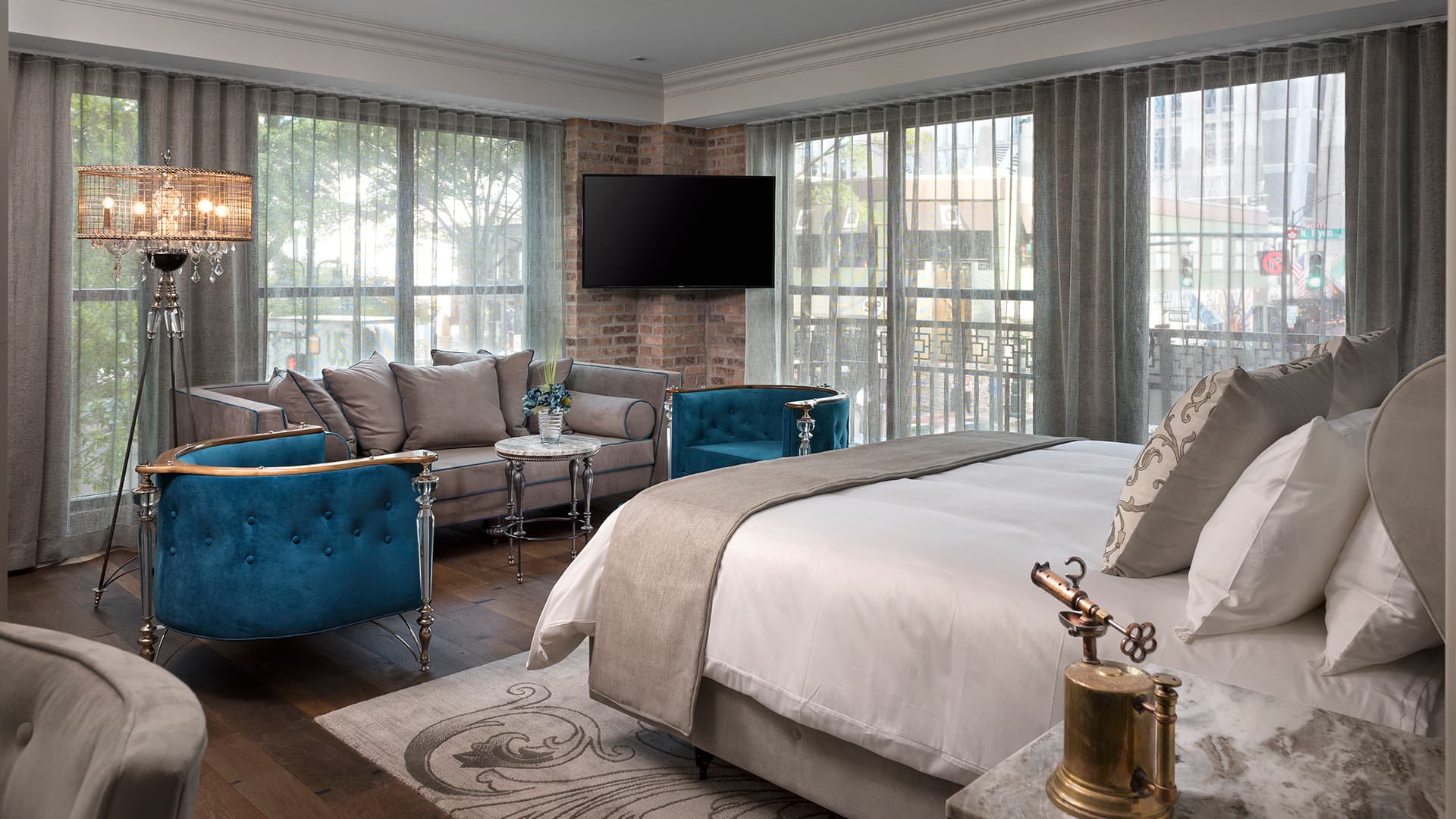 Balcony Suite