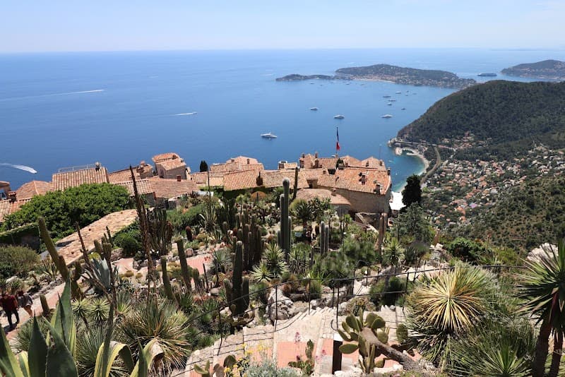 Èze Zipline & Village