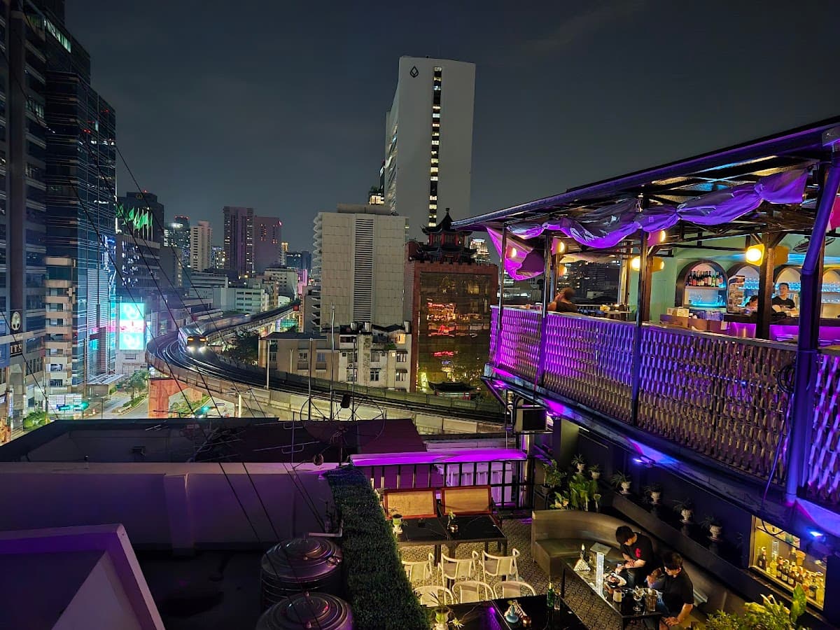 1890 Rooftop Bar