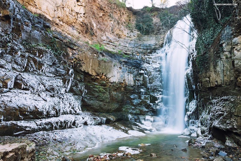 Abanotubani & Legvtakhevi Gorge