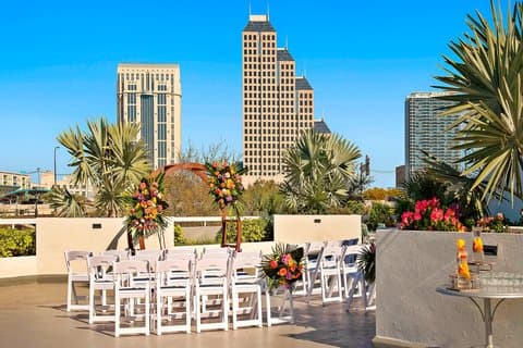 AC Hotel by Marriott Orlando Downtown