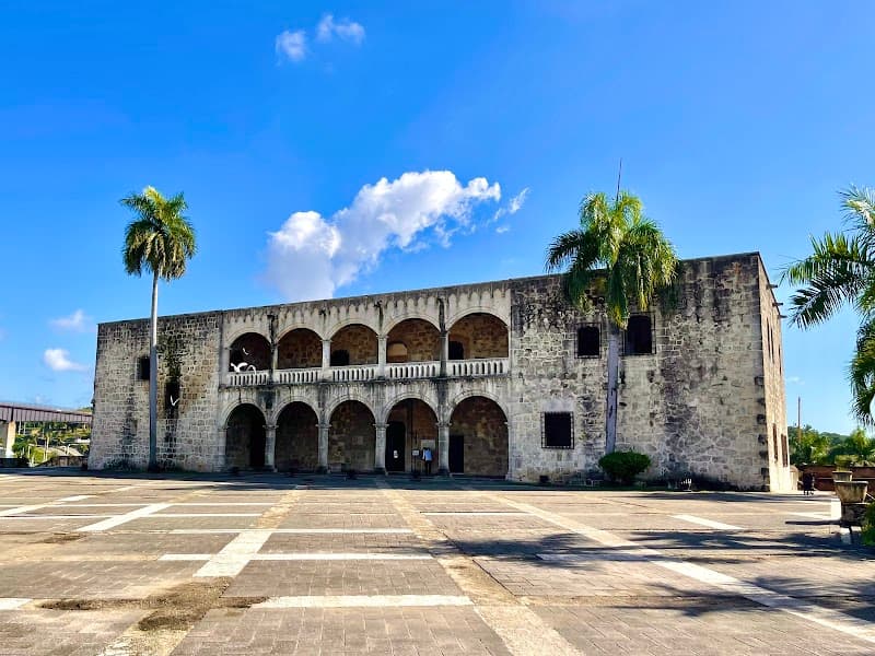 Alcázar de Colón & Plaza de España