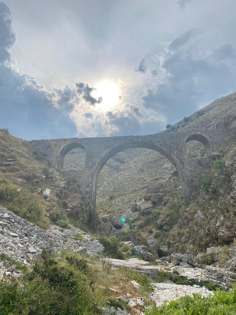 Ali Pasha Bridge Hike