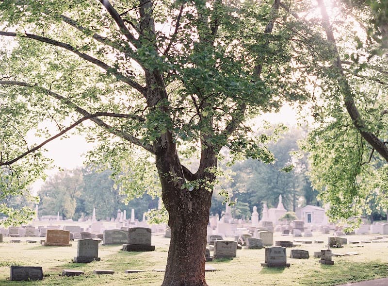 Allegheny Cemetery Green Walk