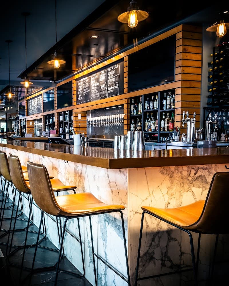 Alvarado Street Brewery & Grill