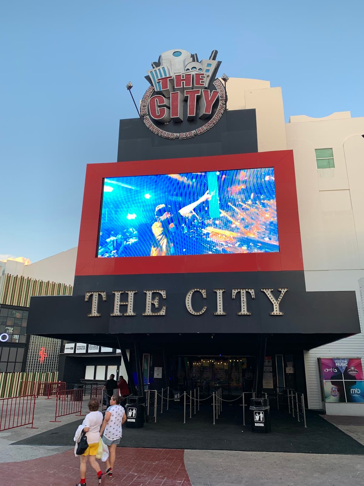 Amigo City Cancun
