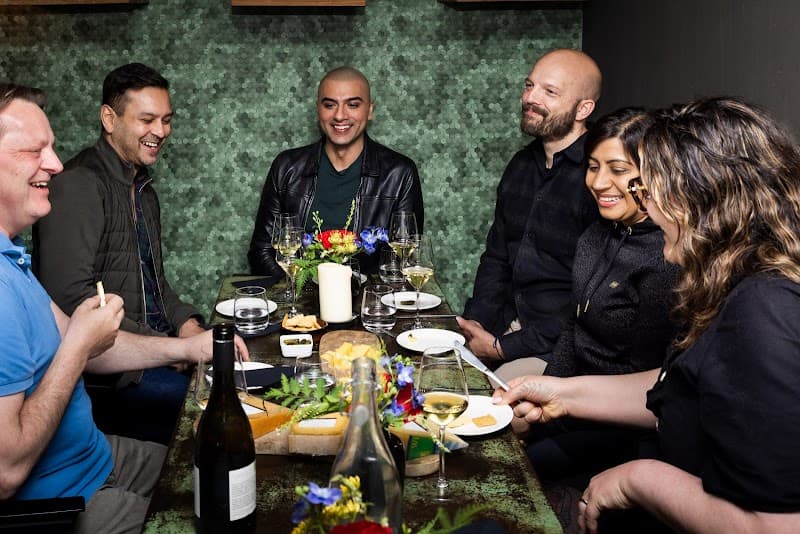 Amsterdam Food Tour with Drinks