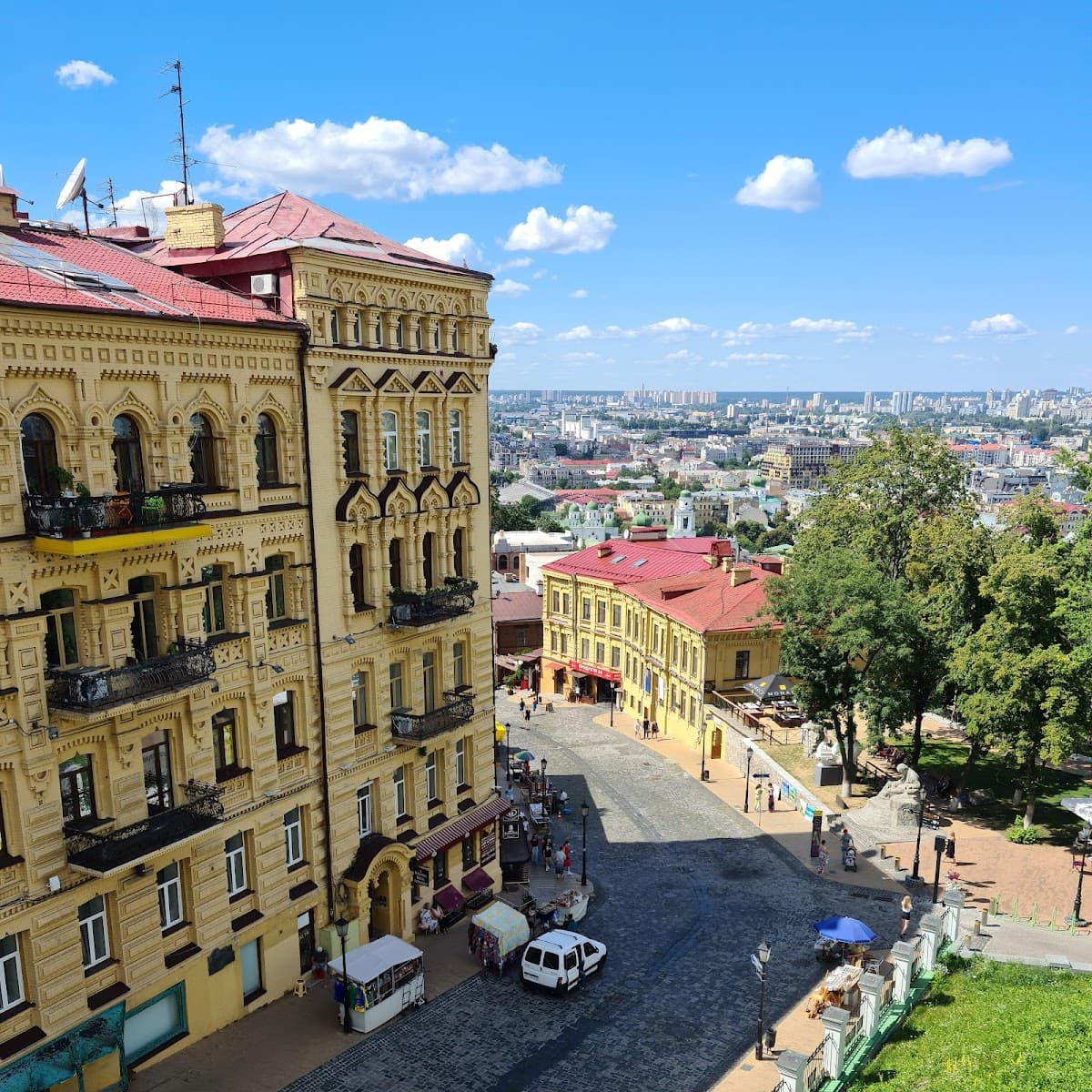 Andriyivskyy Descent