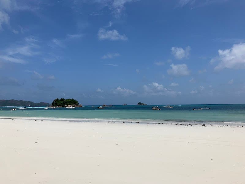 Anse Volbert (Cote d’Or Beach) Free Explore