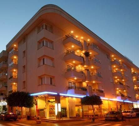 Aparthotel Duquesa Playa