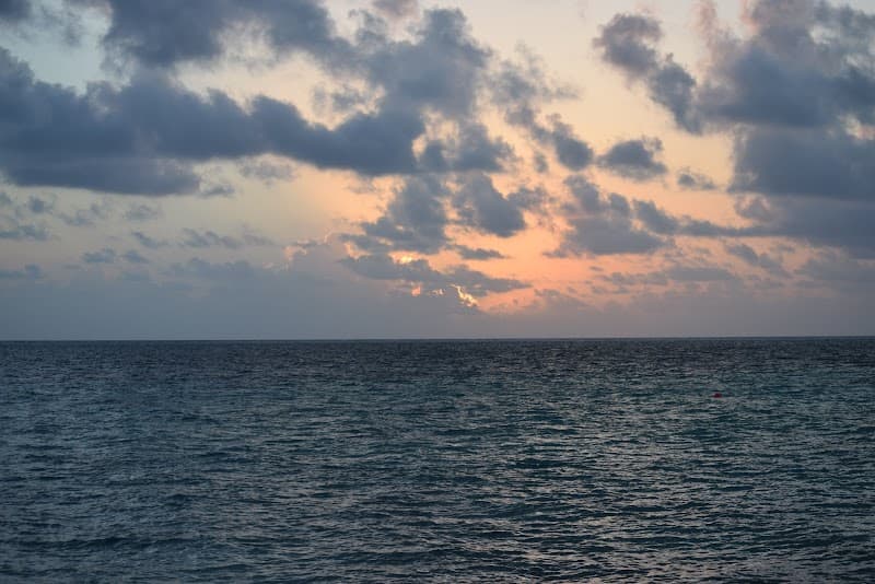 Arambol Beach & Cliff Path
