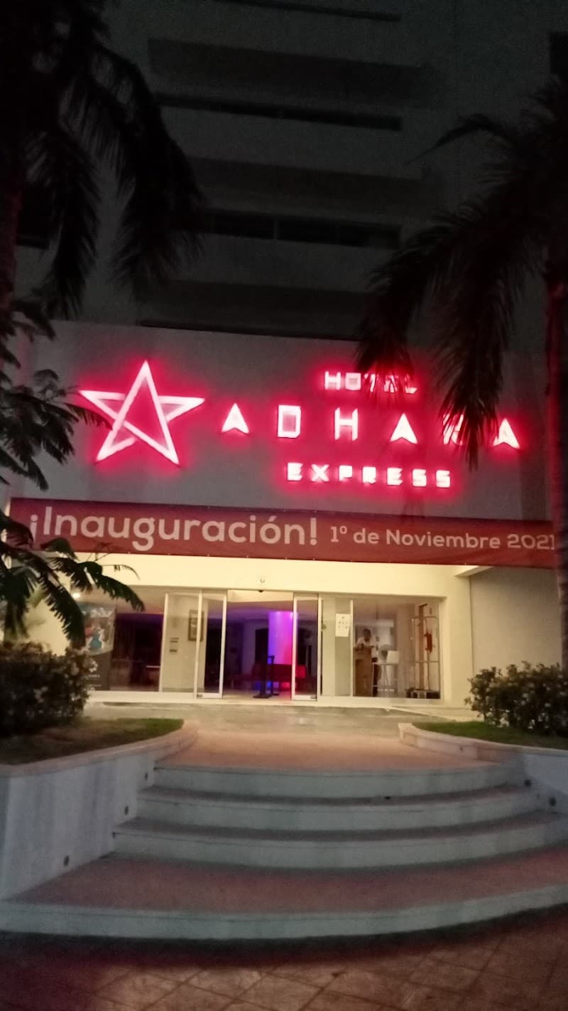 Avenida Yaxchilan Live Music Bars