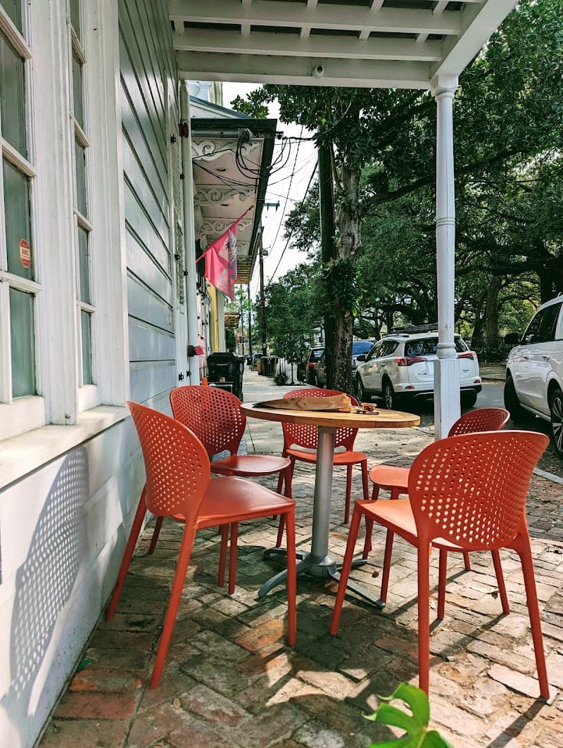 Ayu Bakehouse